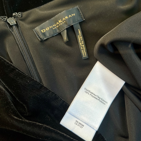 ✨NWT✨ Donna Karan Velvet Drape Pencil Skirt | Size 6 - Picture 7 of 8
